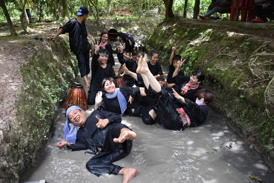 Tour số 1 - TÁT ao BẮT cá