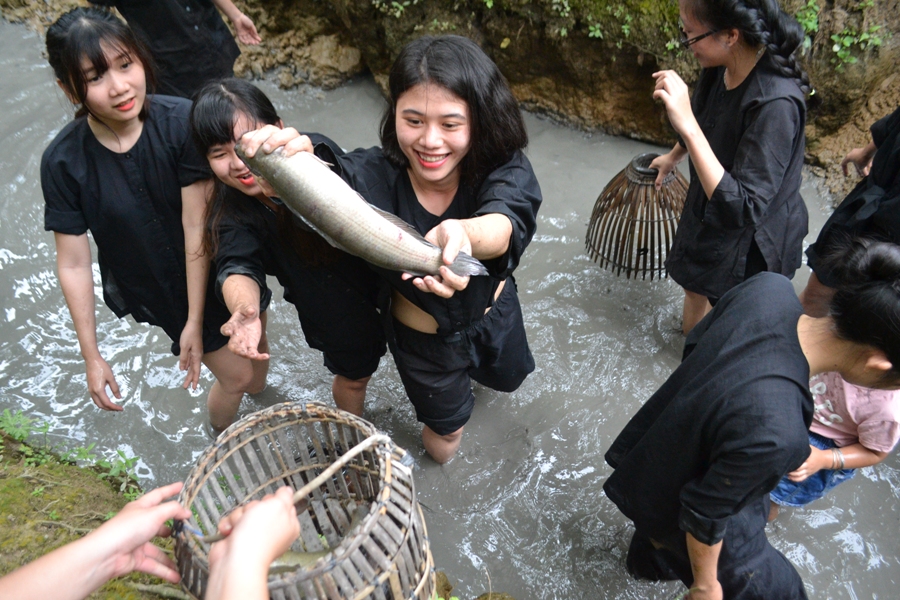 Tour một ngày làm nông dân